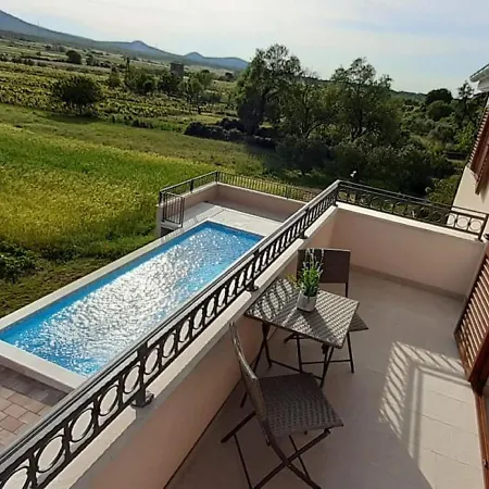 Secluded In With Private Swimming Pool Stankovci (Zadar)