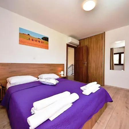 Villa Secluded In With Private Swimming Pool Stankovci (Zadar)
