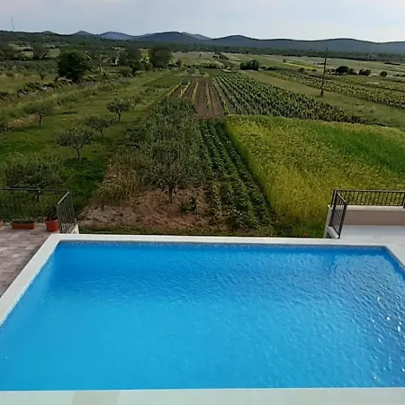 Secluded In With Private Swimming Pool * Stankovci (Zadar)